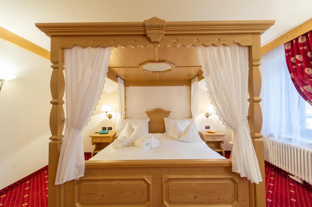 Hotel Italia Castello-Molina di Fiemme Habitación foto